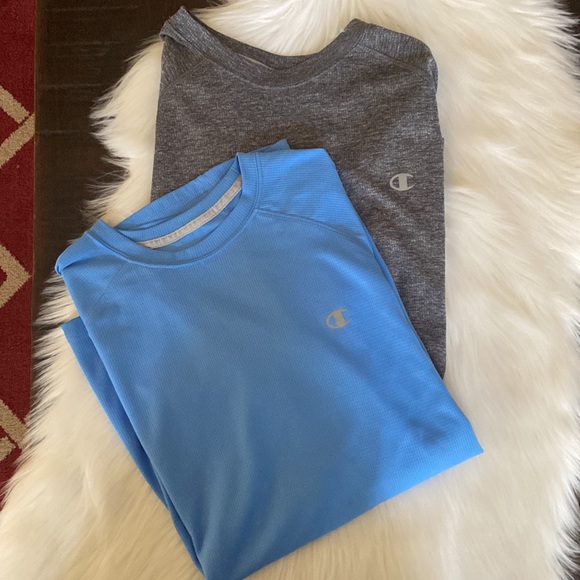 3 Champion, short sleeve  Gray, navy blue and Blue Tee shirts..... - Picture 2 of 10